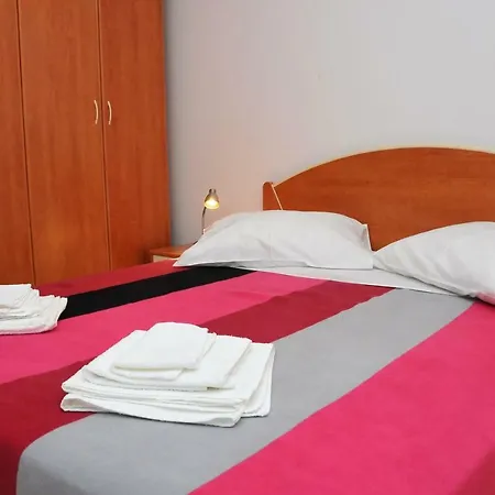 Toic Apartment *