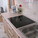 Toic Apartment Cres