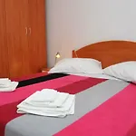Toic Apartment *